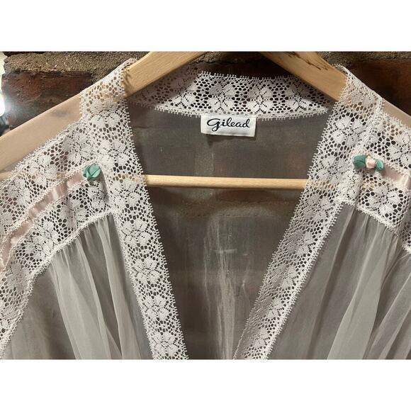 Vintage 70s Gilead Sheer Cottagecore Prairie Fairy Lace Coquette Robe Ivory - Picture 2 of 10